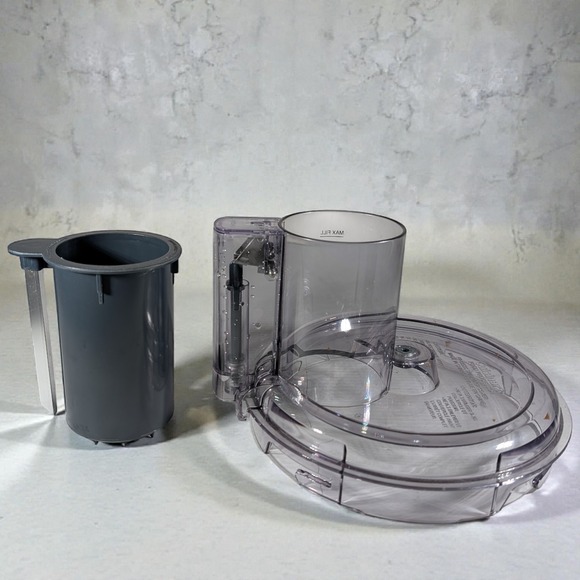 Cuisinart Other - Cuisinart Food Processor Spiralizer FP-13SSC‎ Lid and Pusher for 13 Cup Bowl
